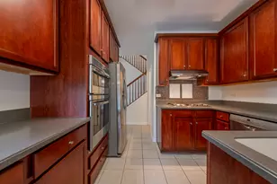 [Address not provided], Elgin, IL 60120 - Photo 12