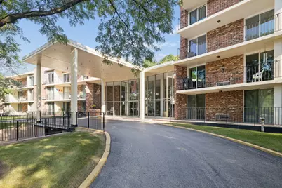 1150 E Jackson Street #2D, Lombard, IL 60148 - Photo 1