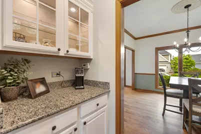 3912 Royal and Ancient Drive, Saint Charles, IL 60174 - Photo 8