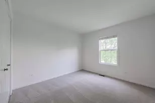 1226 Bradley Cir, Elgin, IL 60120 - Photo 28