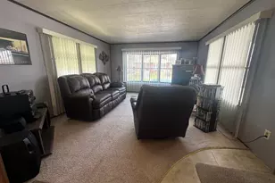 3421 W 117th St, Merrionette Park, IL 60803 - Photo 6