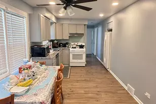 3717 W 51st St, Chicago, IL 60632 - Photo 8