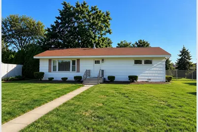 4412 Yackley Avenue, Lisle, IL 60532 - Photo 1