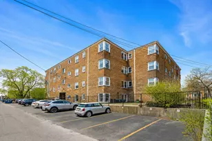 2914 W Berwyn St, Chicago, IL 60625 - Photo 14