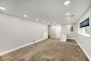 436 N Fulton Ave, Villa Park, IL 60181 - Photo 14
