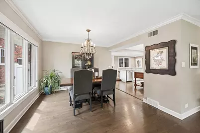 110 S Herbert Road, Riverside, IL 60546 - Photo 16