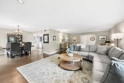 110 S Herbert Road, Riverside, IL 60546 - Photo 14