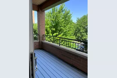 1208 E 64th Street #2A, Chicago, IL 60637 - Photo 6