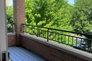 1208 E 64th St, Chicago, IL 60637 - Photo 6