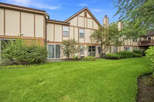 2018 Quaker Hollow Ln, Streamwood, IL 60107 - Photo 28