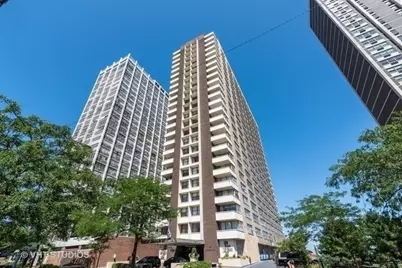 6157 N Sheridan Road #16L, Chicago, IL 60660 - Photo 1