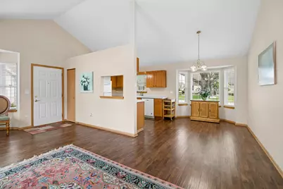 1880 Willow Circle Drive, Crest Hill, IL 60403 - Photo 6