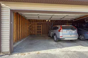 1056 Manchester Ct, South Elgin, IL 60177 - Photo 18