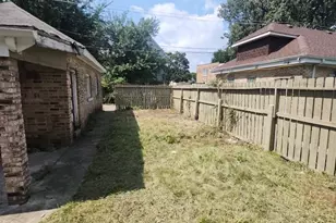 8846 S Parnell Ave, Chicago, IL 60620 - Photo 20