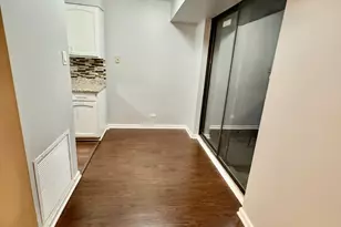 701 Forum Square, Glenview, IL 60025 - Photo 6