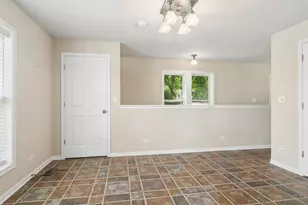 208 N Benton St, Palatine, IL 60067 - Photo 28