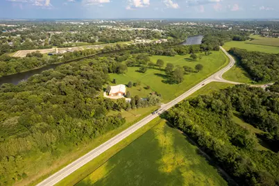 1095 W State Route 113 Route, Kankakee, IL 60901 - Photo 1