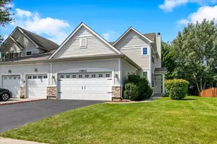 15801 Cove Cir, Plainfield, IL 60544 - Photo 2