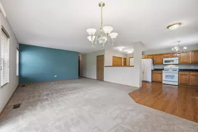 2471 Stoughton Circle #2471, Aurora, IL 60502 - Photo 8