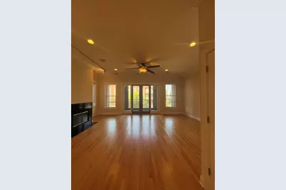 2903 W Irving Park Road #2, Chicago, IL 60618 - Photo 4
