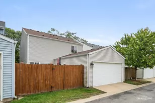 114 Presidential Blvd, Oswego, IL 60543 - Photo 16