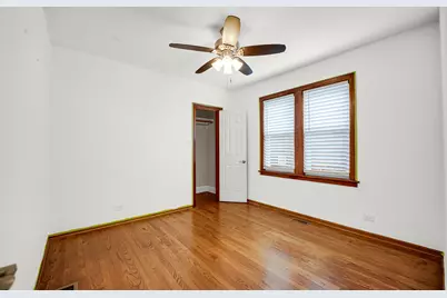 12151 Greenwood Avenue, Blue Island, IL 60406 - Photo 6