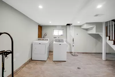12151 Greenwood Avenue, Blue Island, IL 60406 - Photo 18