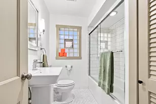 5941 W Waveland Ave, Chicago, IL 60634 - Photo 8