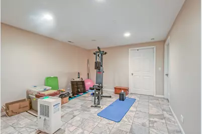 905 Chelsea Court, Aurora, IL 60504 - Photo 22