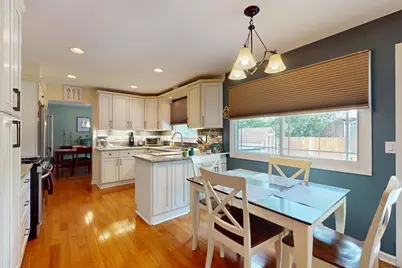 674 Sycamore Lane, Wheeling, IL 60090 - Photo 8