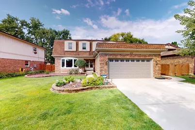 674 Sycamore Lane, Wheeling, IL 60090 - Photo 1