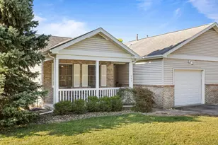 605 Edwards St, Monticello, IL 61856 - Photo 2