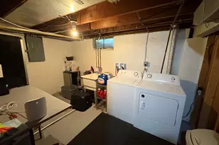 915 N 10th St, Rochelle, IL 61068 - Photo 24