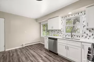 1638 Virginia St, Downers Grove, IL 60515 - Photo 12