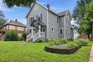 307 Wilcox St, Joliet, IL 60435 - Photo 2
