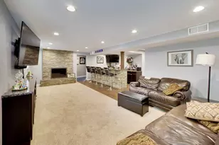 7309 Seminole Ct, Darien, IL 60561 - Photo 34