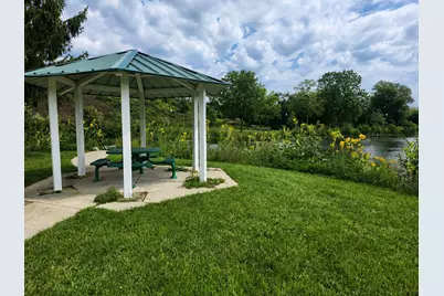 4 Parkside Court #3, Vernon Hills, IL 60061 - Photo 22