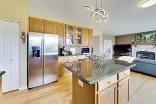 3415 Timber Creek Ln, Naperville, IL 60565 - Photo 12