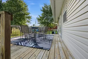 608 W Oak St, Leroy, IL 61752 - Photo 26