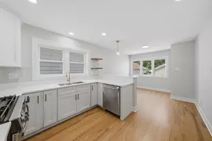 5750 S Oak Park Ave, Chicago, IL 60638 - Photo 6
