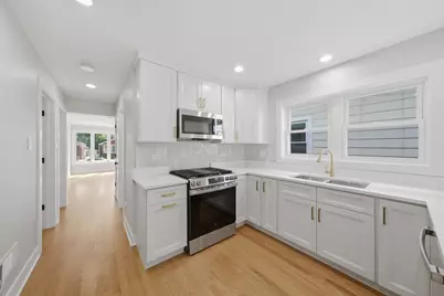 5750 S Oak Park Avenue, Chicago, IL 60638 - Photo 8