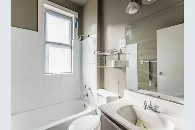 3244 N Drake Avenue, Chicago, IL 60618 - Photo 6