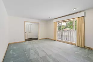 2118 Bristol Rd, Champaign, IL 61821 - Photo 10