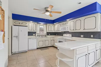 2118 Bristol Road, Champaign, IL 61821 - Photo 16