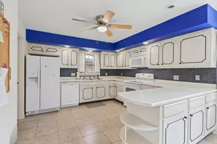 2118 Bristol Rd, Champaign, IL 61821 - Photo 16