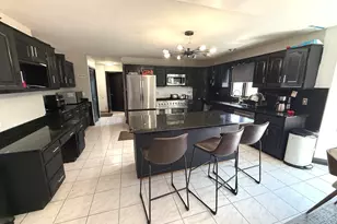 198 N Catalpa St, Addison, IL 60101 - Photo 10