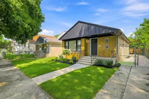 10933 S Eggleston Ave, Chicago, IL 60628 - Photo 2