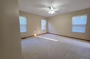 3959 Blackstone Dr, Aurora, IL 60504 - Photo 16