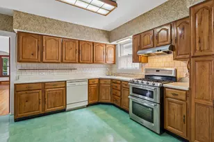 5228 N Ludlam Ave, Chicago, IL 60630 - Photo 8