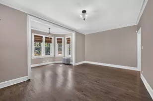 845 S Humphrey Ave, Oak Park, IL 60304 - Photo 6